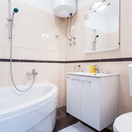 Matea I アパート バスカ