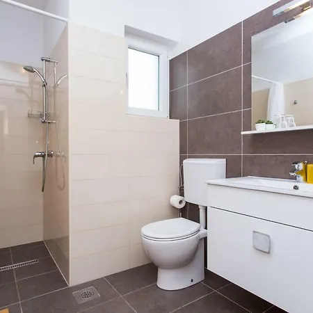 Matea I アパート バスカ