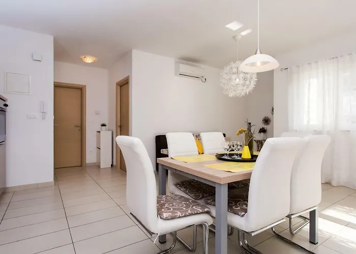Matea I Apartmán Baška